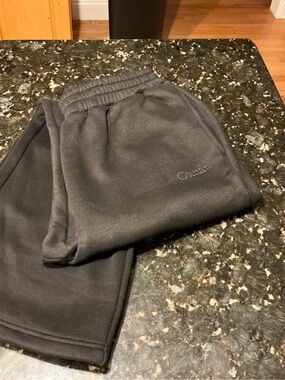 Comfrt Signature Straight Leg Unisex Women's Black Sweatpants